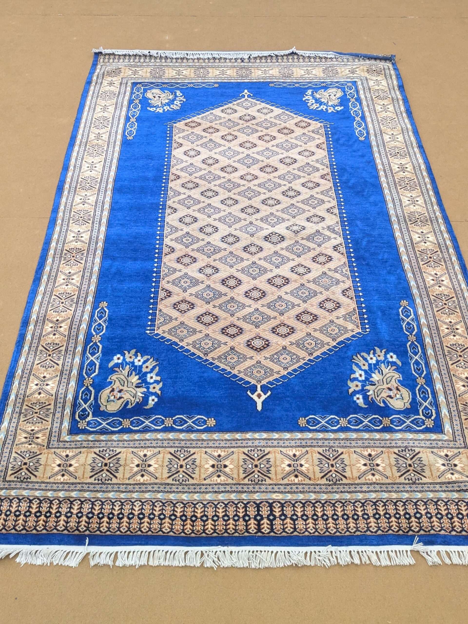 Blue Kirman Hand Knotted Wool Carpet - 6FT X 9FT | 180CM X 270CM