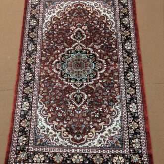 Red Persian Hand Knotted Wool Carpet - 3FT X 5FT | 90CM X 150CM