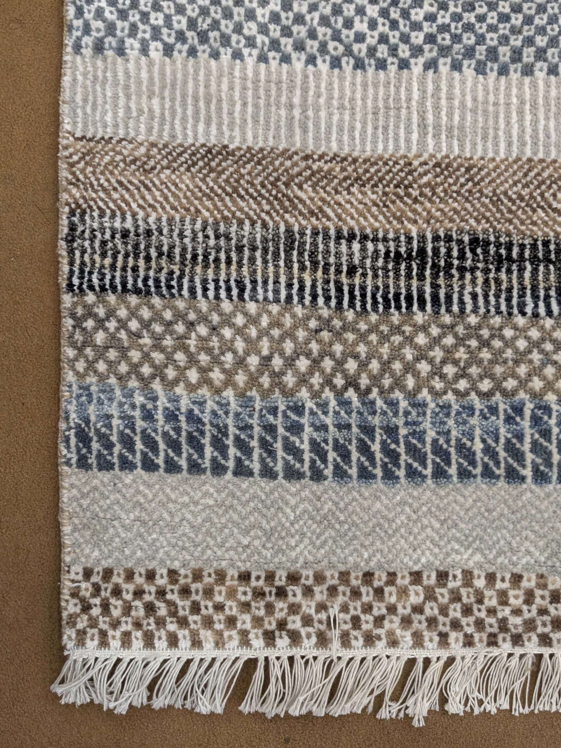 Stripe Hand Knotted Wool Carpet - 6FT X 9FT | 180CM X 270CM - Image 2