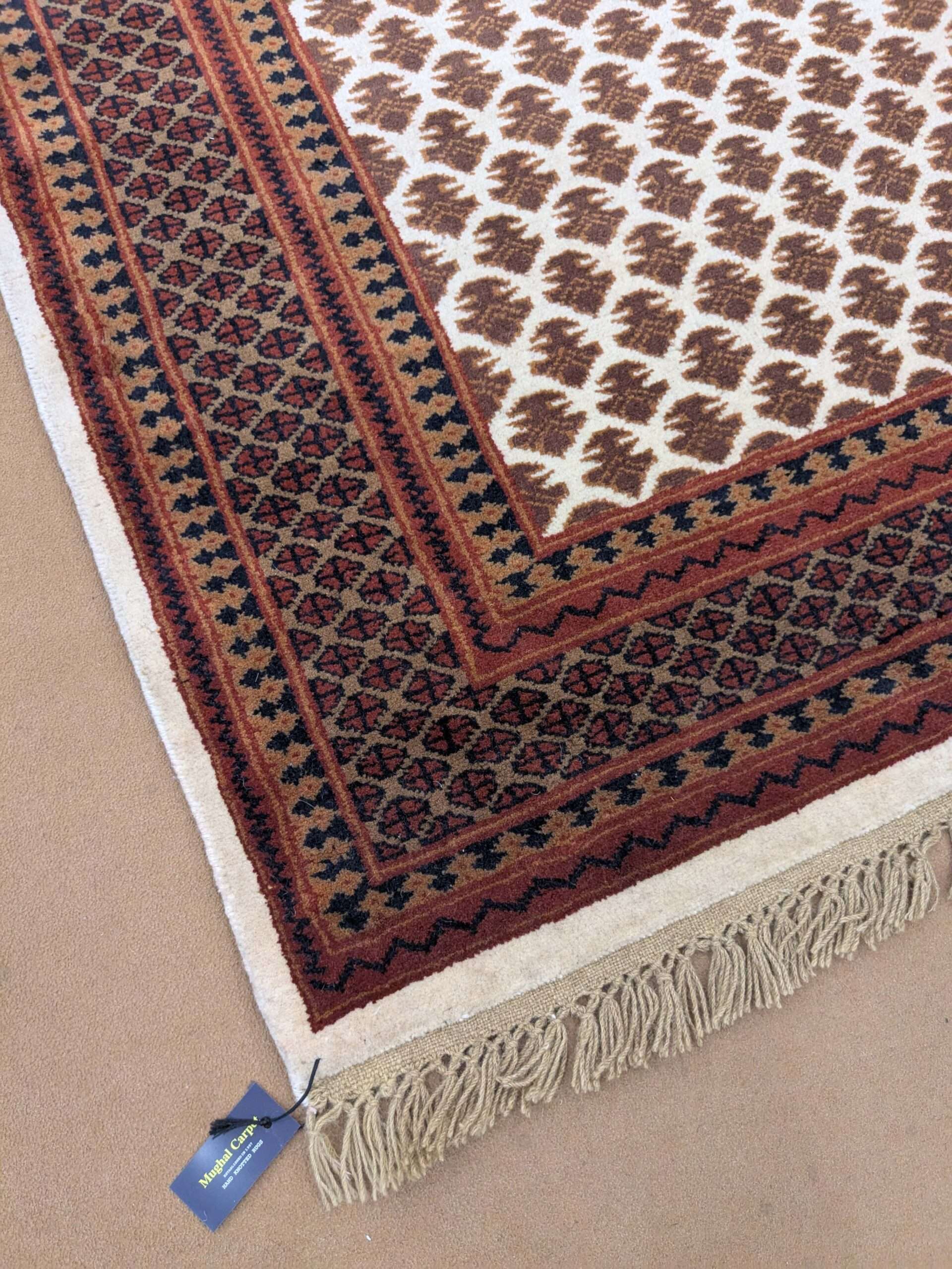 White Baby Elephant Foot Print Knotted Wool Carpet - 6FT X 9FT | 180CM X 270CM - Image 2