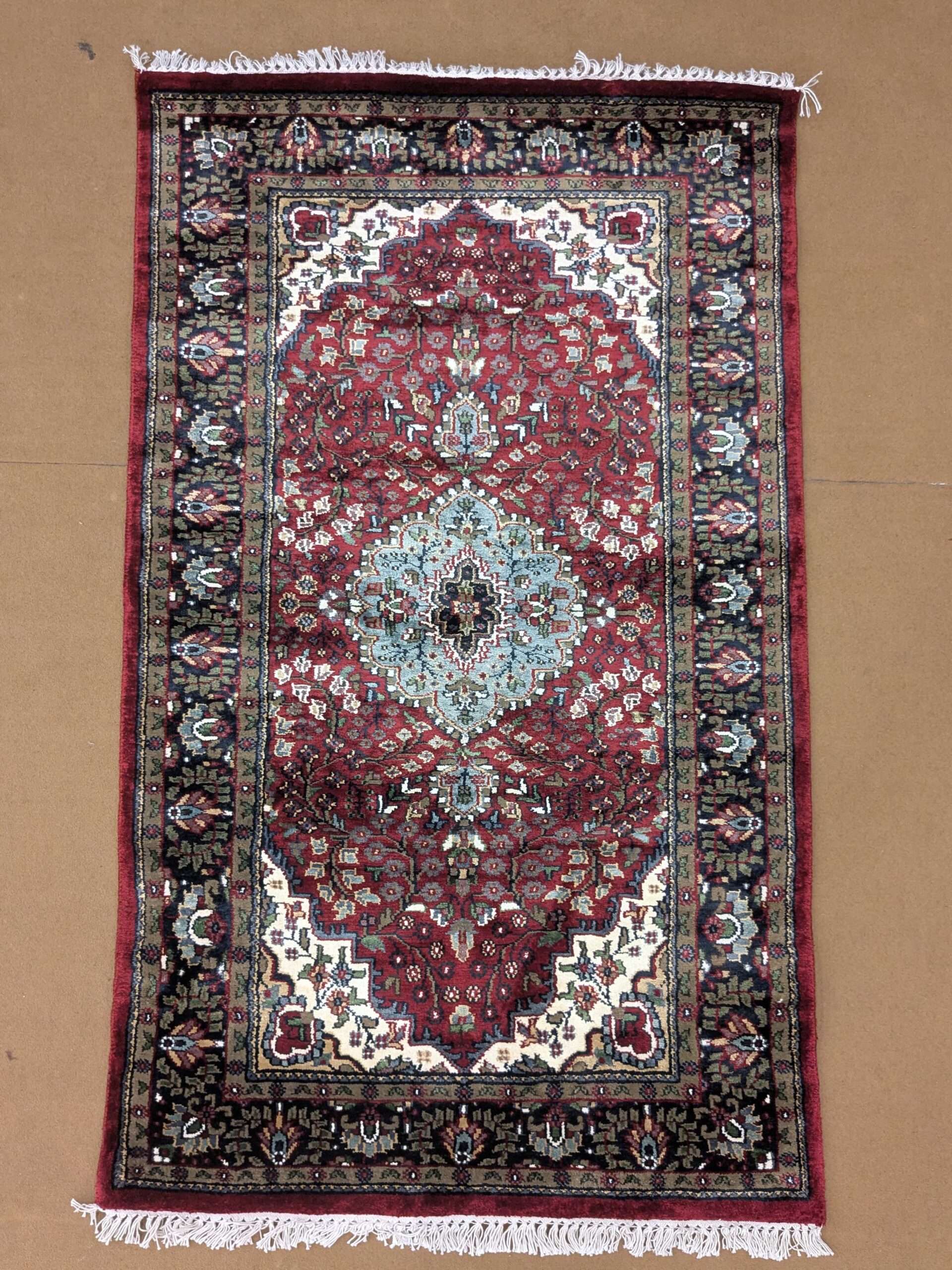 Red Persian Hand Knotted Wool Carpet - 3FT X 5FT | 90CM X 150CM - Image 2