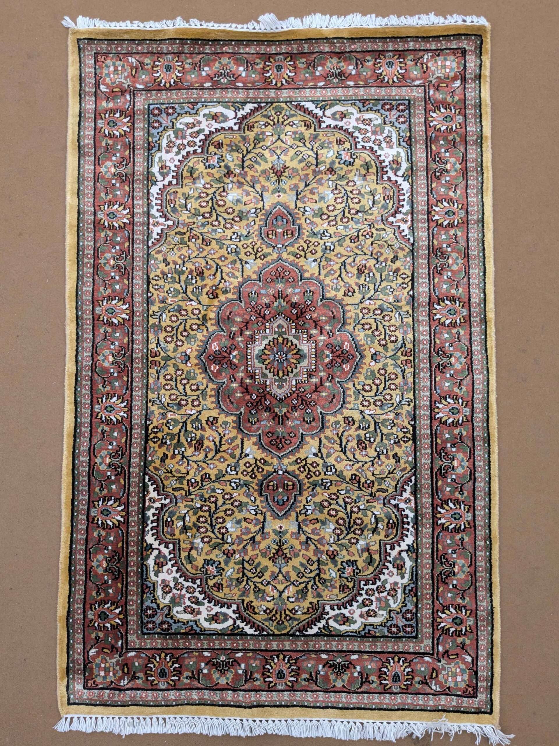 Yellow Persian Hand Knotted Wool Carpet - 3FT X 5FT | 90CM X 150CM - Image 2