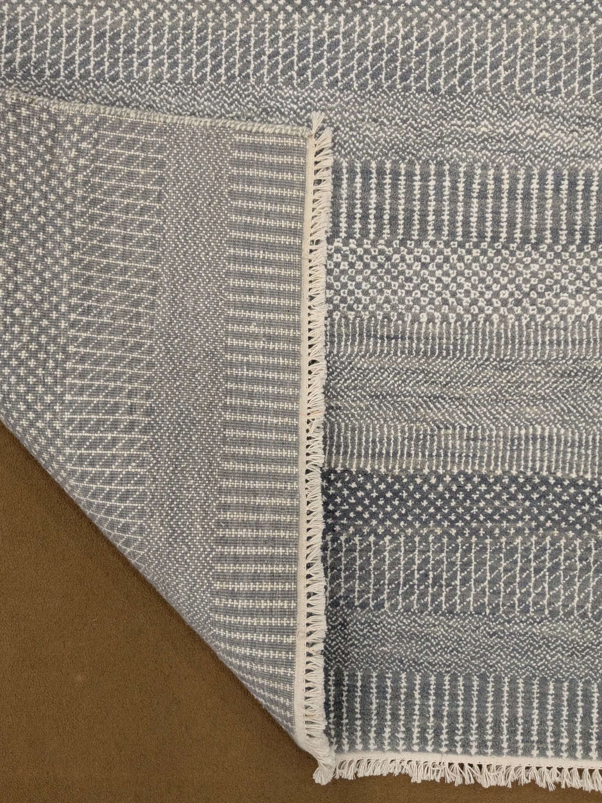 Grey Stripe Hand Knotted Wool Carpet - 6FT X 9FT | 180CM X 270CM - Image 3