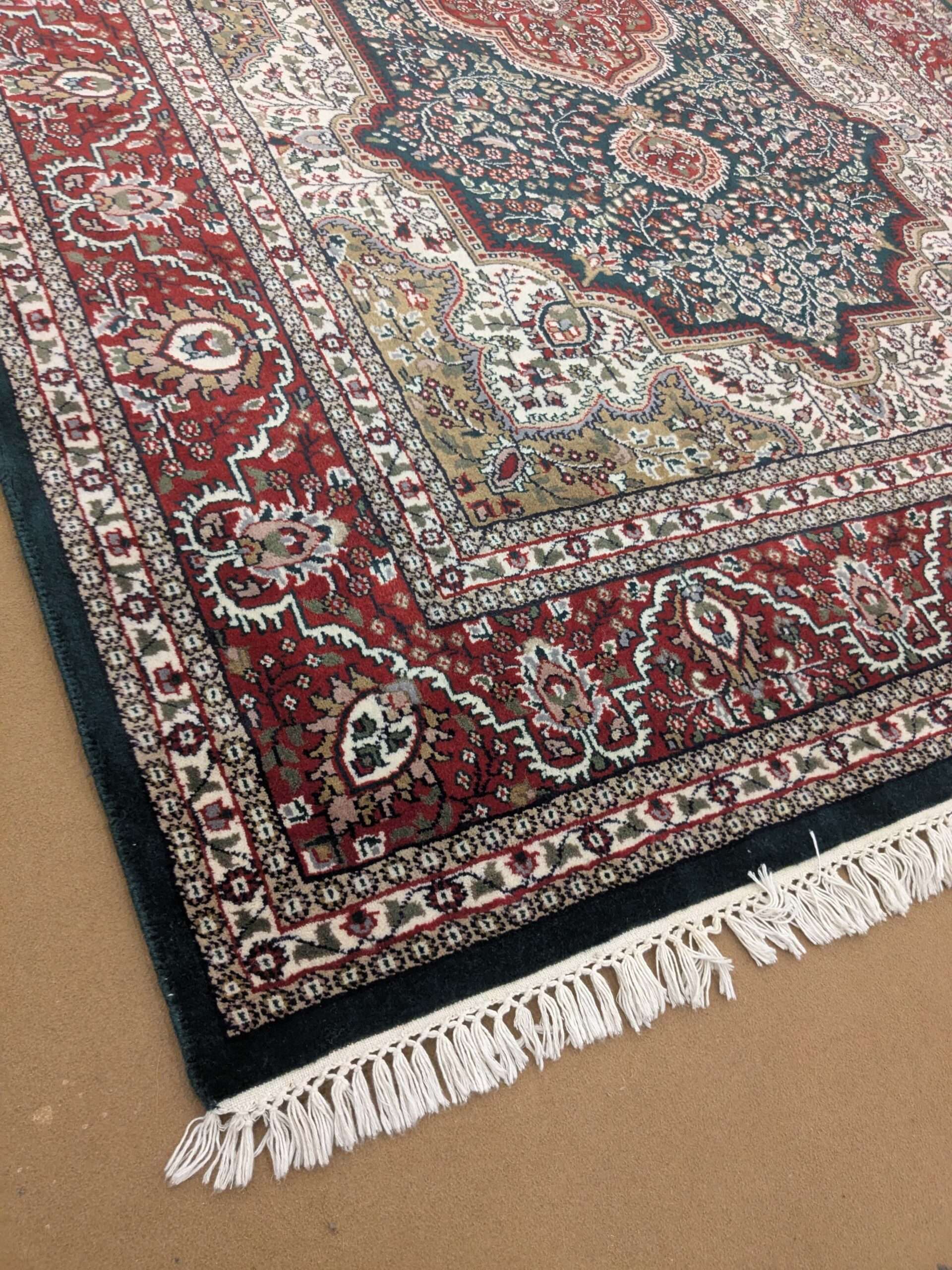 Green Persian Hand Knotted Wool Carpet - 6FT X 9FT | 180CM X 270CM - Image 3