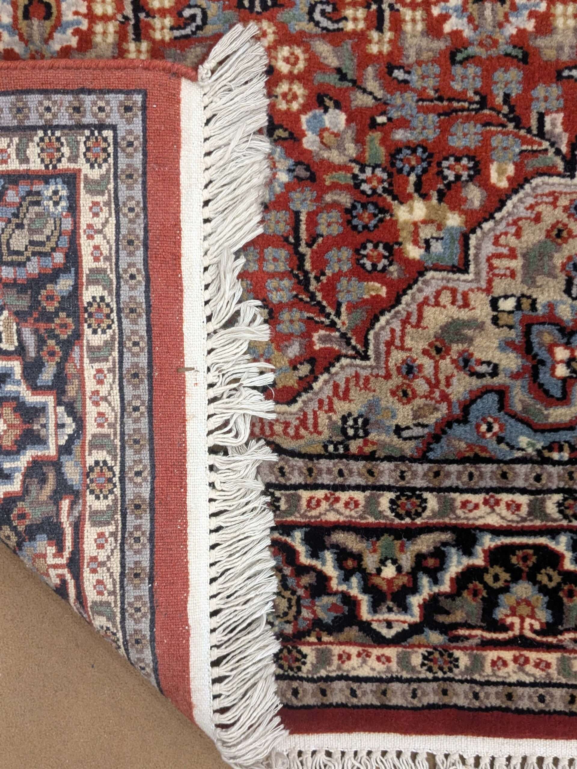 Red Persian Hand Knotted Wool Carpet - 3FT X 5FT | 90CM X 150CM - Image 3