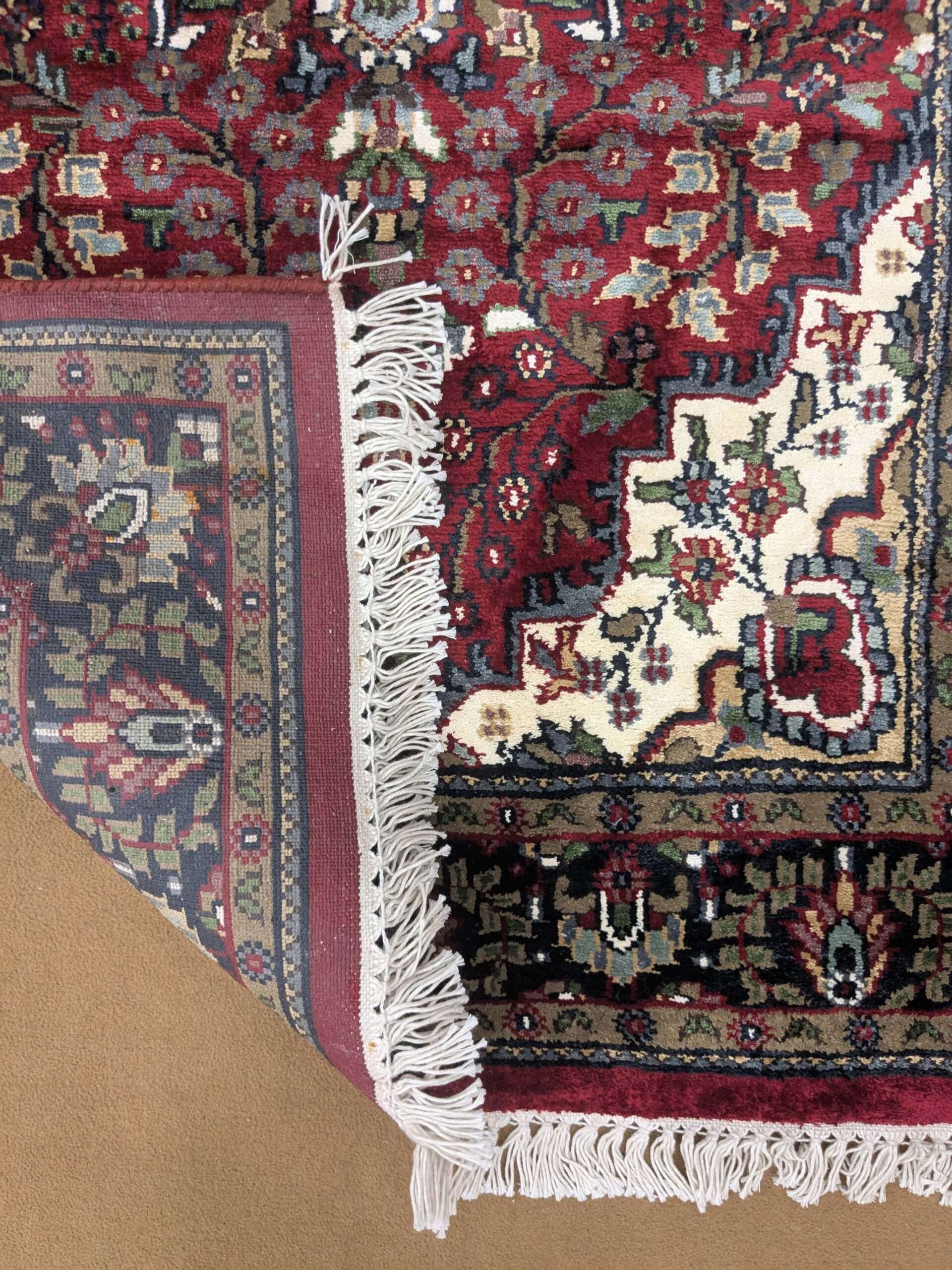 Red Persian Hand Knotted Wool Carpet - 3FT X 5FT | 90CM X 150CM - Image 3