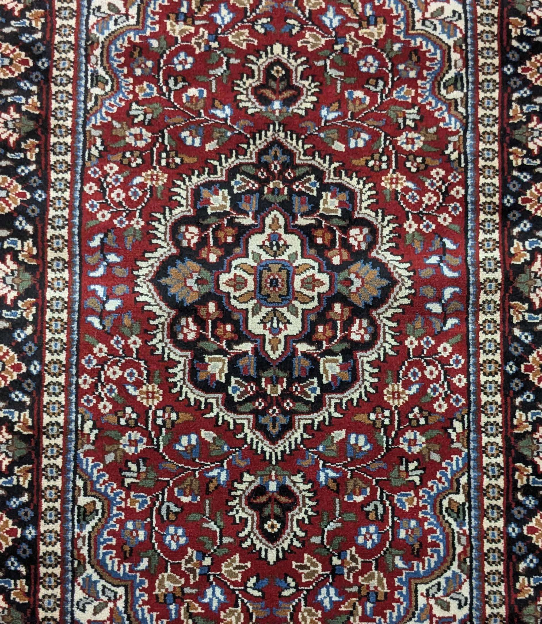 Red Persian Hand Knotted Wool Carpet - 3FT X 5FT | 90CM X 150CM - Image 3