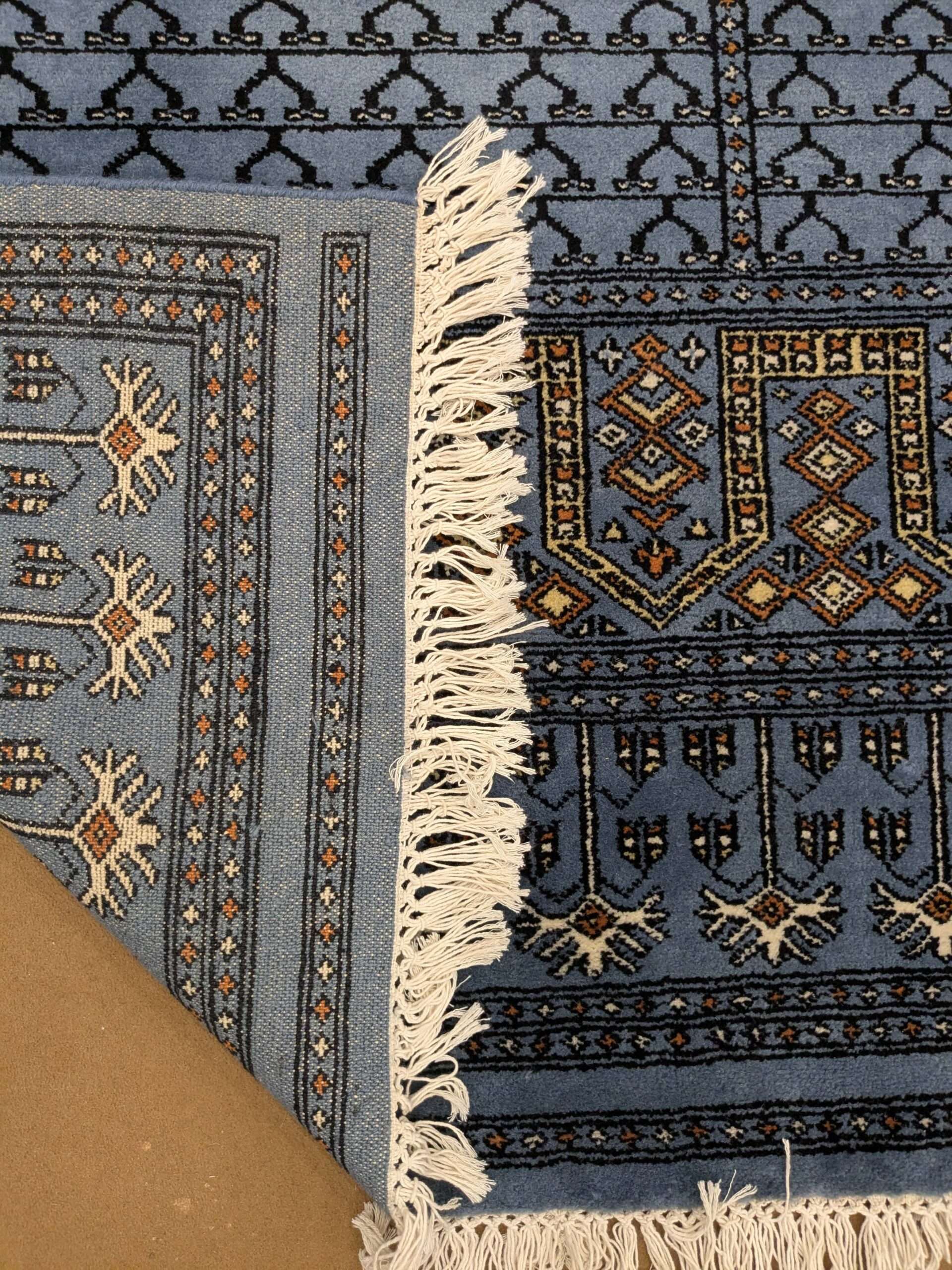 Blue Family Design Hand Knotted Wool Carpet - 6FT X 9FT | 180CM X 270CM - Image 4