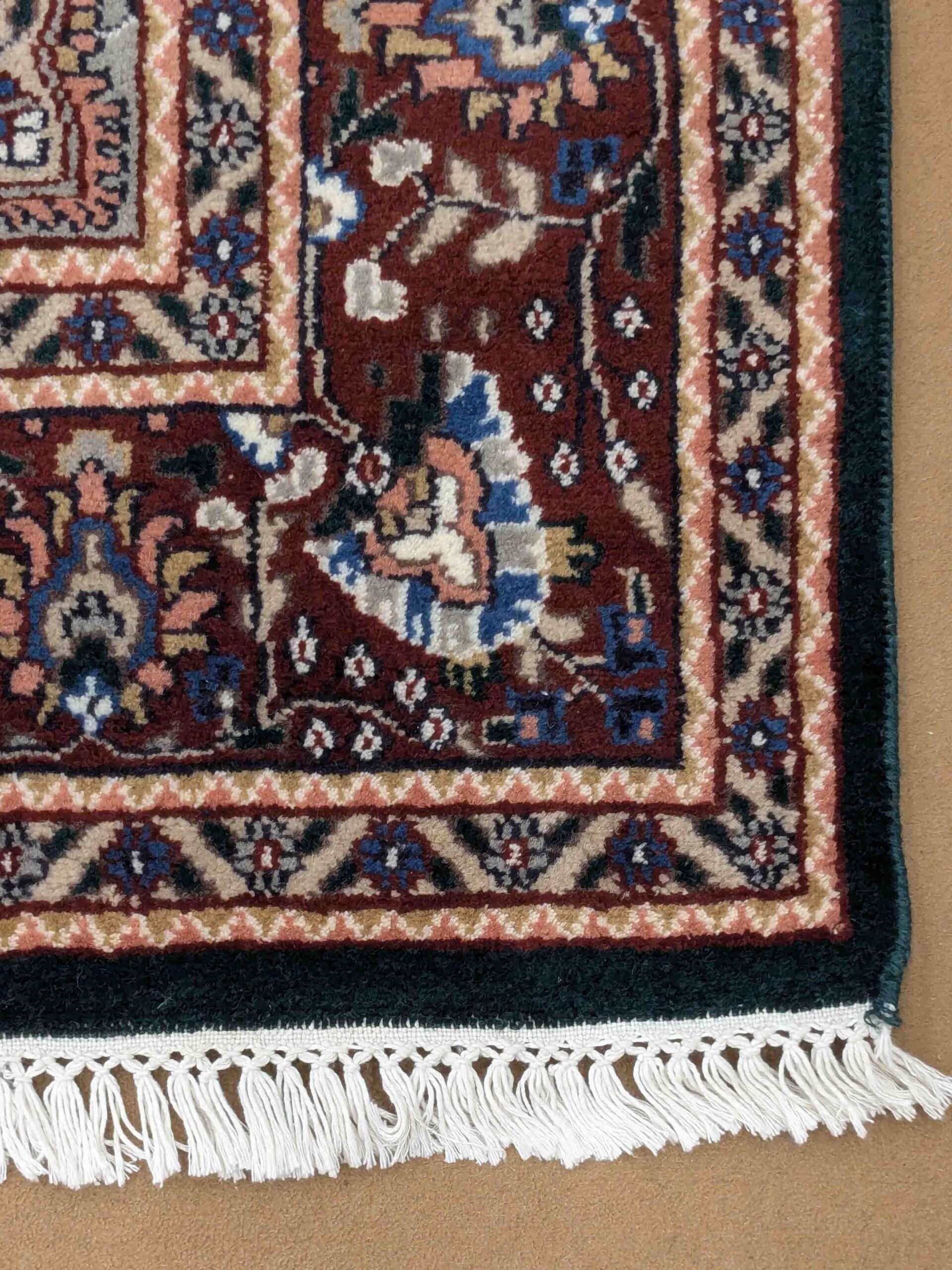 Green Persian Design Knotted Wool Carpet - 6FT X 9FT | 180CM X 270CM - Image 4