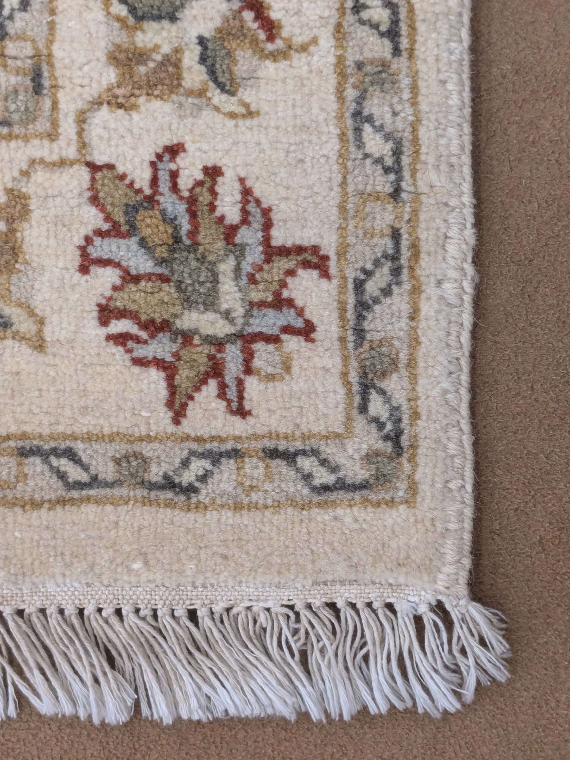 Beige Floral Design Hand Knotted Wool Carpet - 3FT X 5FT | 90CM X 150CM - Image 4