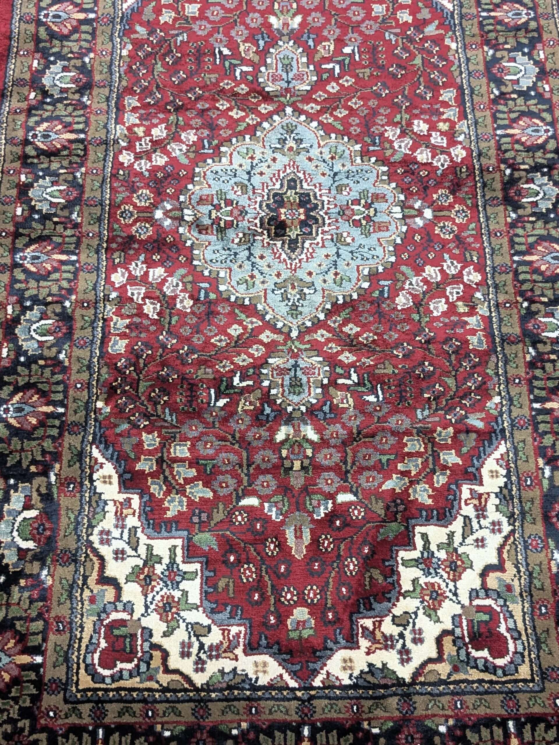 Red Persian Hand Knotted Wool Carpet - 3FT X 5FT | 90CM X 150CM - Image 5