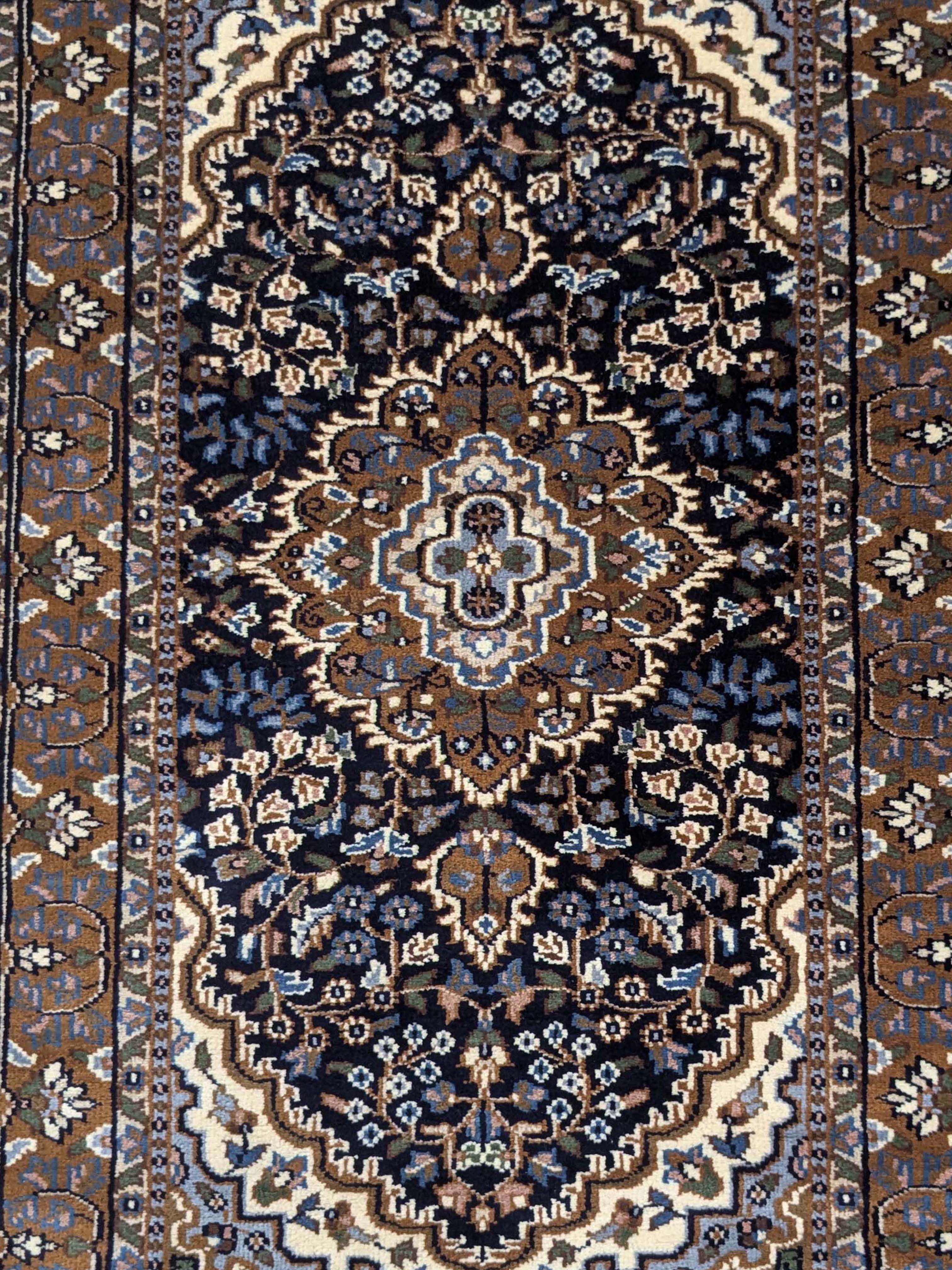 Blue Persian Hand Knotted Wool Carpet - 3FT X 5FT | 90CM X 150CM - Image 5
