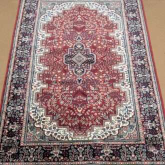 Red persian Hand Knotted Wool Carpet - 5FT X 7FT | 150CM X 210CM