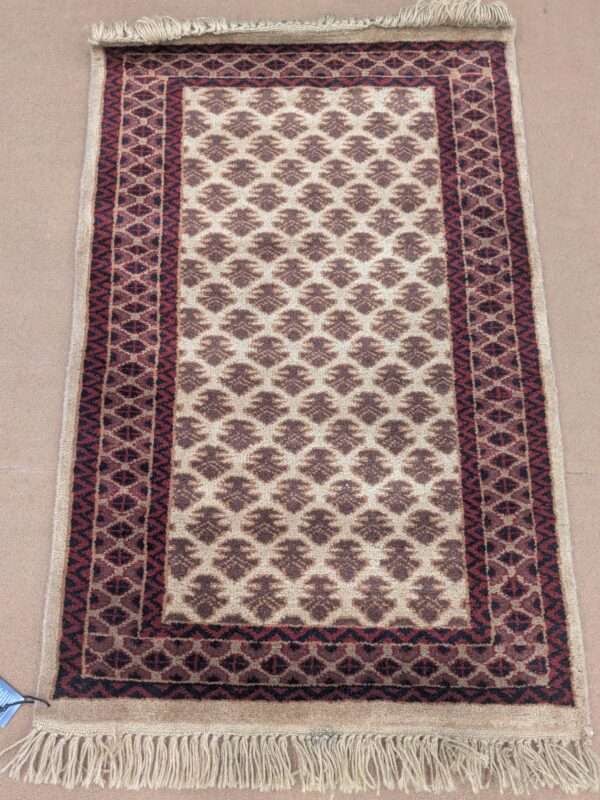 Beige Baby Elephant Foot Print Hand Knotted Wool Carpet - 5FT X 7FT | 150CM X 210CM