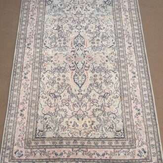 White Traditional Persian Silk On Cotton Knotted Carpet - 3FT X 5FT | 90CM X 150CM