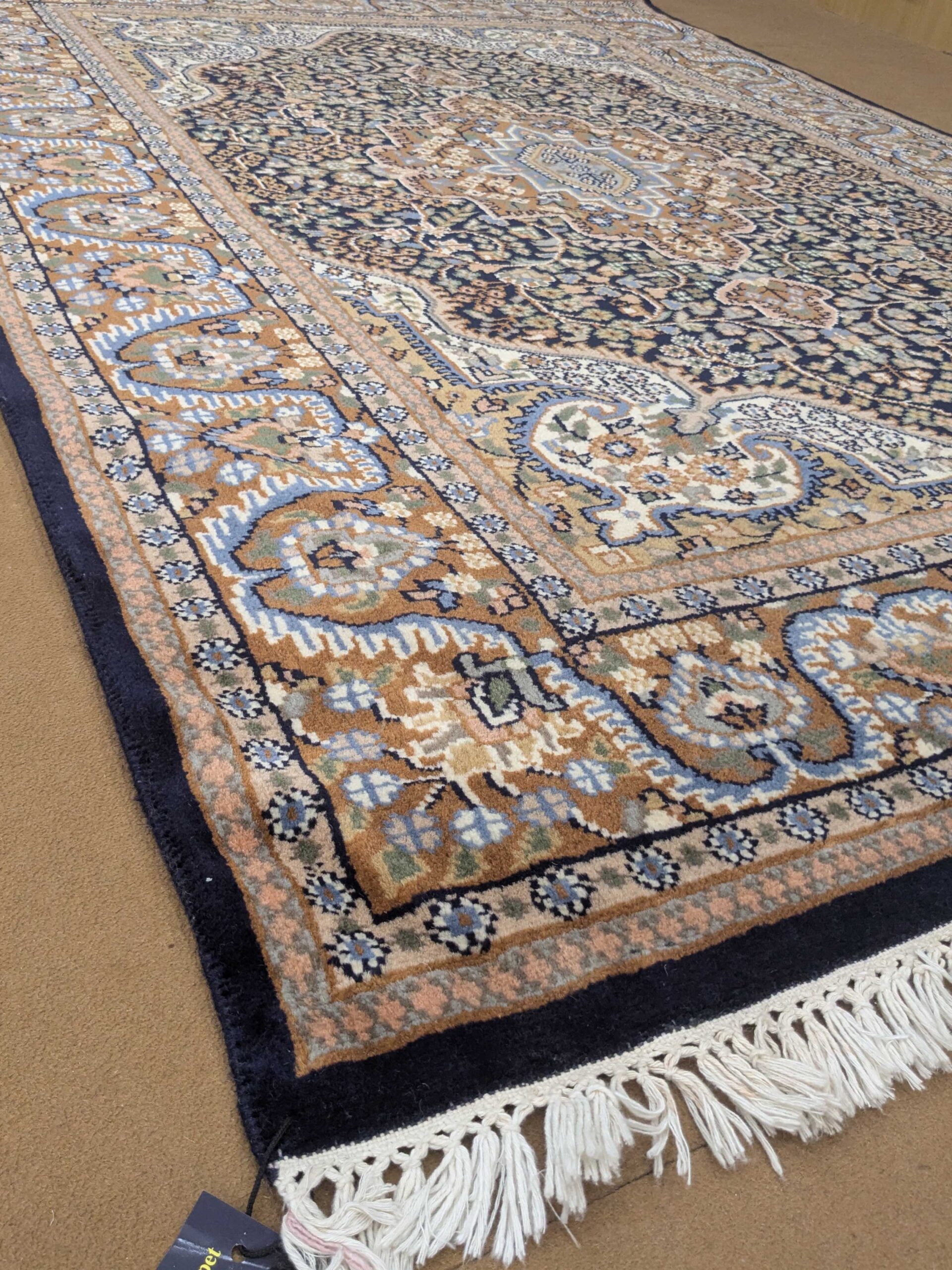 Blue Persian Hand Knotted Wool Carpet - 5FT X 7FT | 150CM X 210CM - Image 3