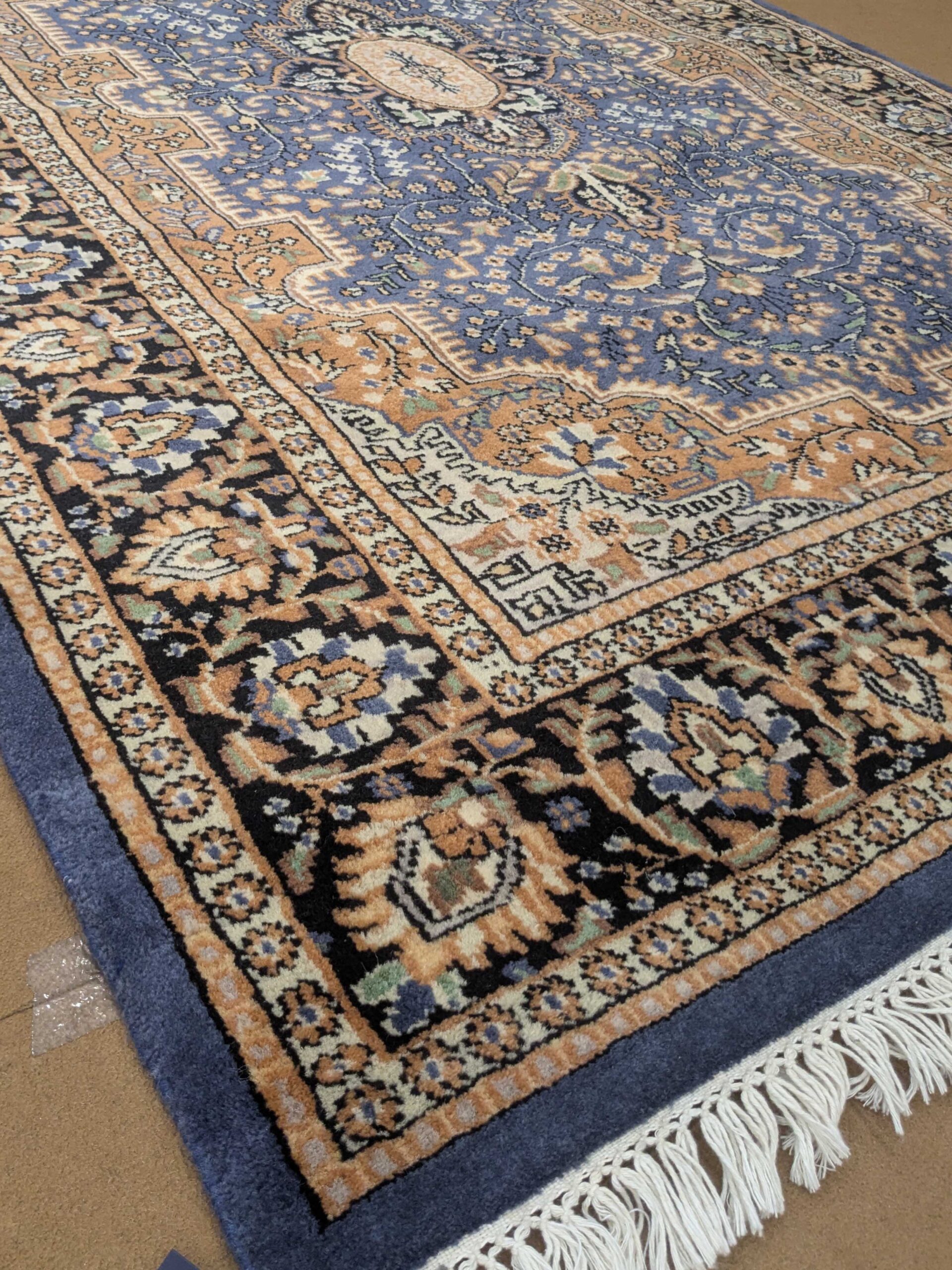 Blue Persian Hand Knotted Wool Carpet - 5FT X 7FT | 150CM X 210CM - Image 2