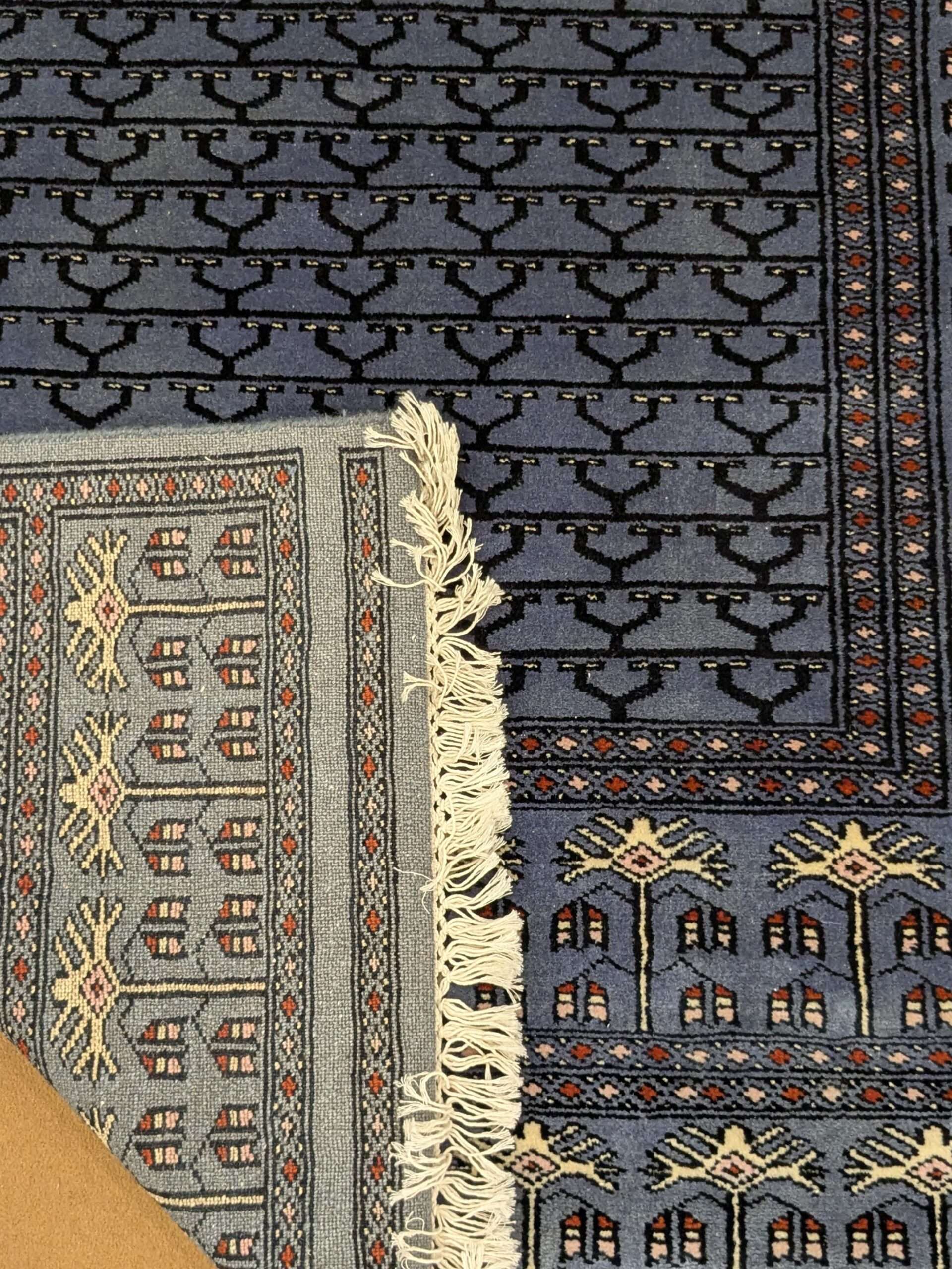 Family Design Hand Knotted Wool Carpet - 4FT X 6FT | 120CM X 180CM - Image 2