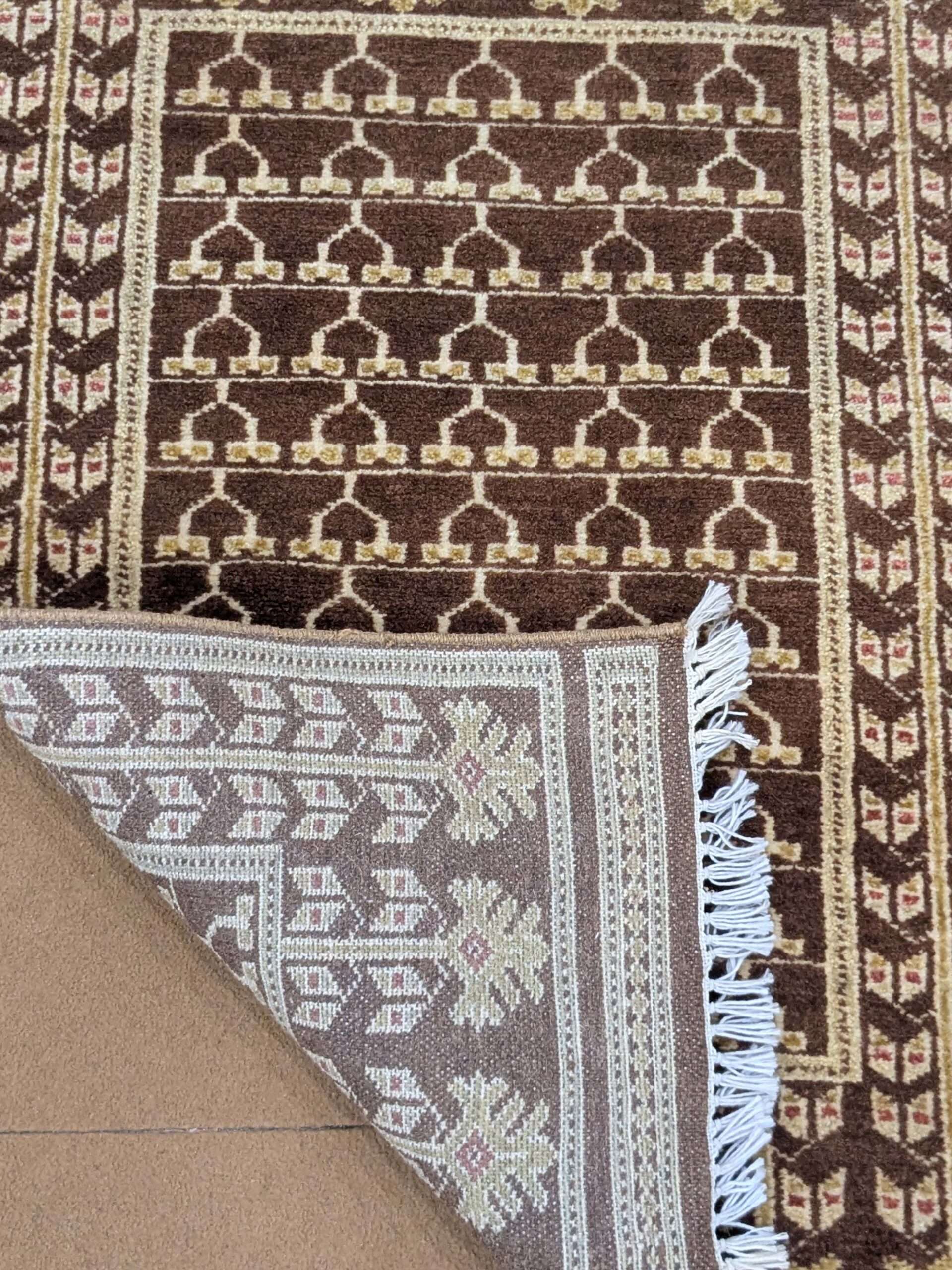 Family Design Hand Knotted Wool Carpet - 2FT X 3FT | 60CM X 90CM - Image 2