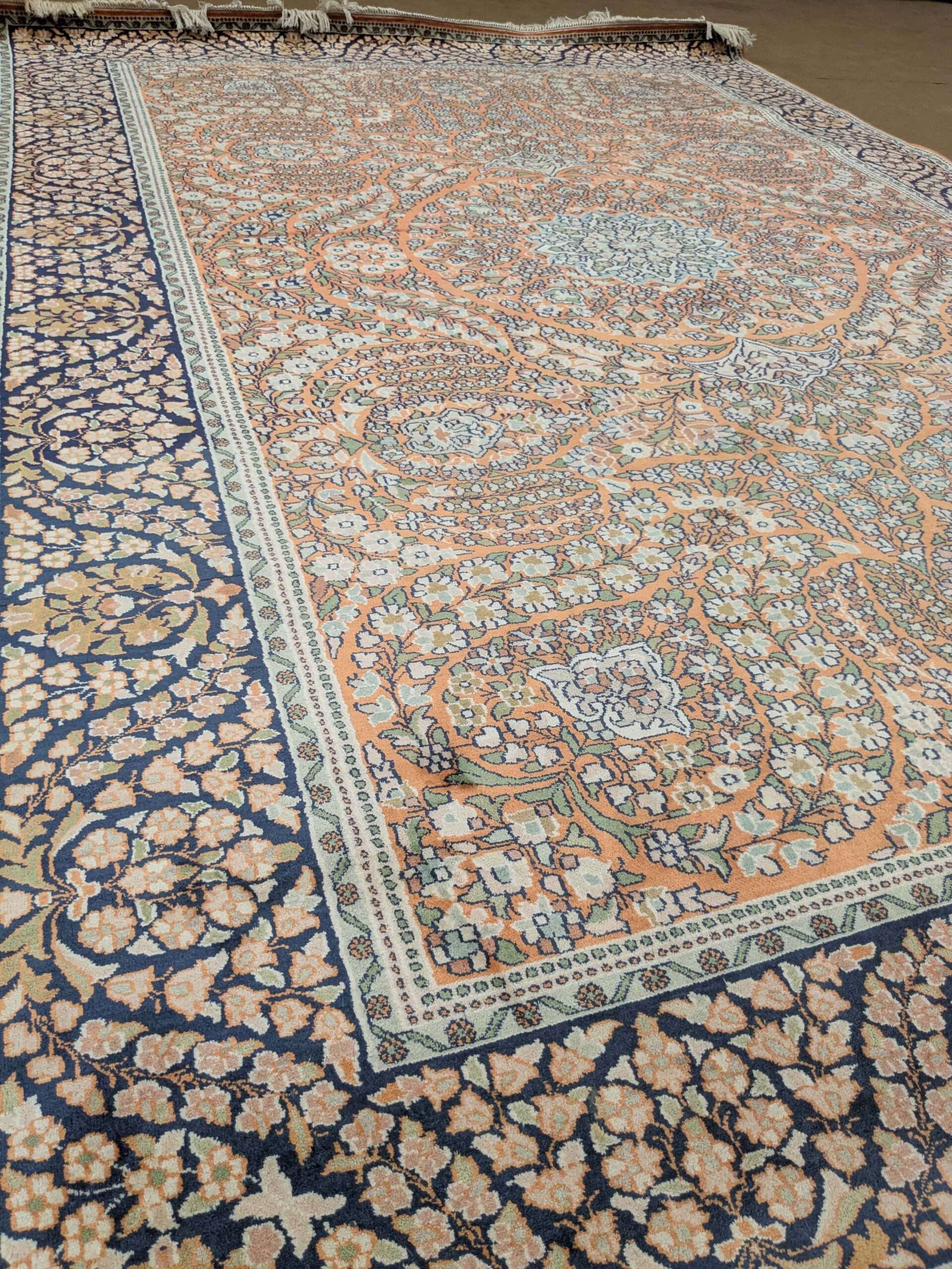 Unique Traditional Design Silk On Cotton Knotted Carpet - 6FT X 9FT | 180CM X 270CM - Image 2