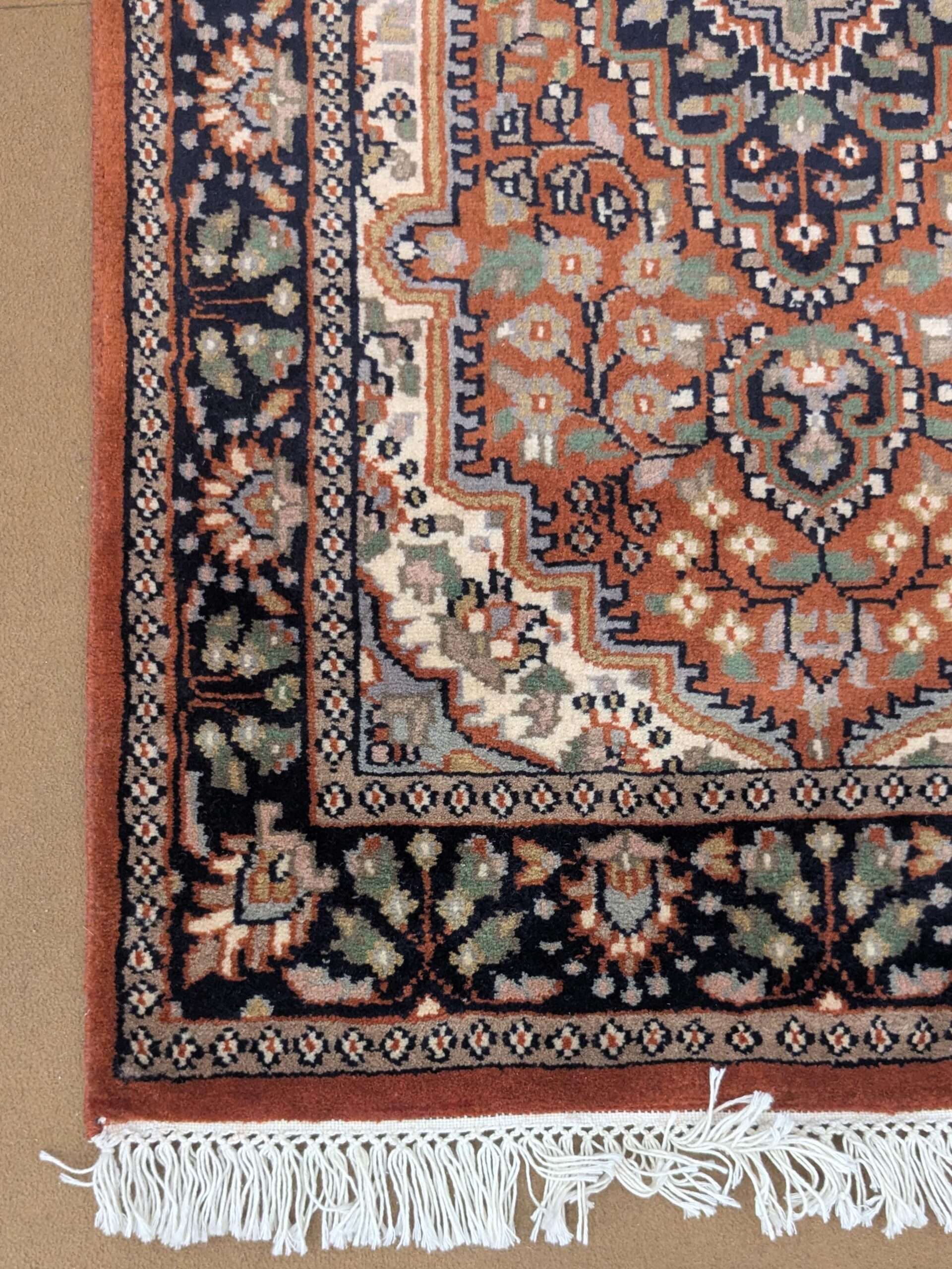 Red Persian Knotted Wool Carpet - 2.5FT X 4FT | 76CM X 122CM - Image 3