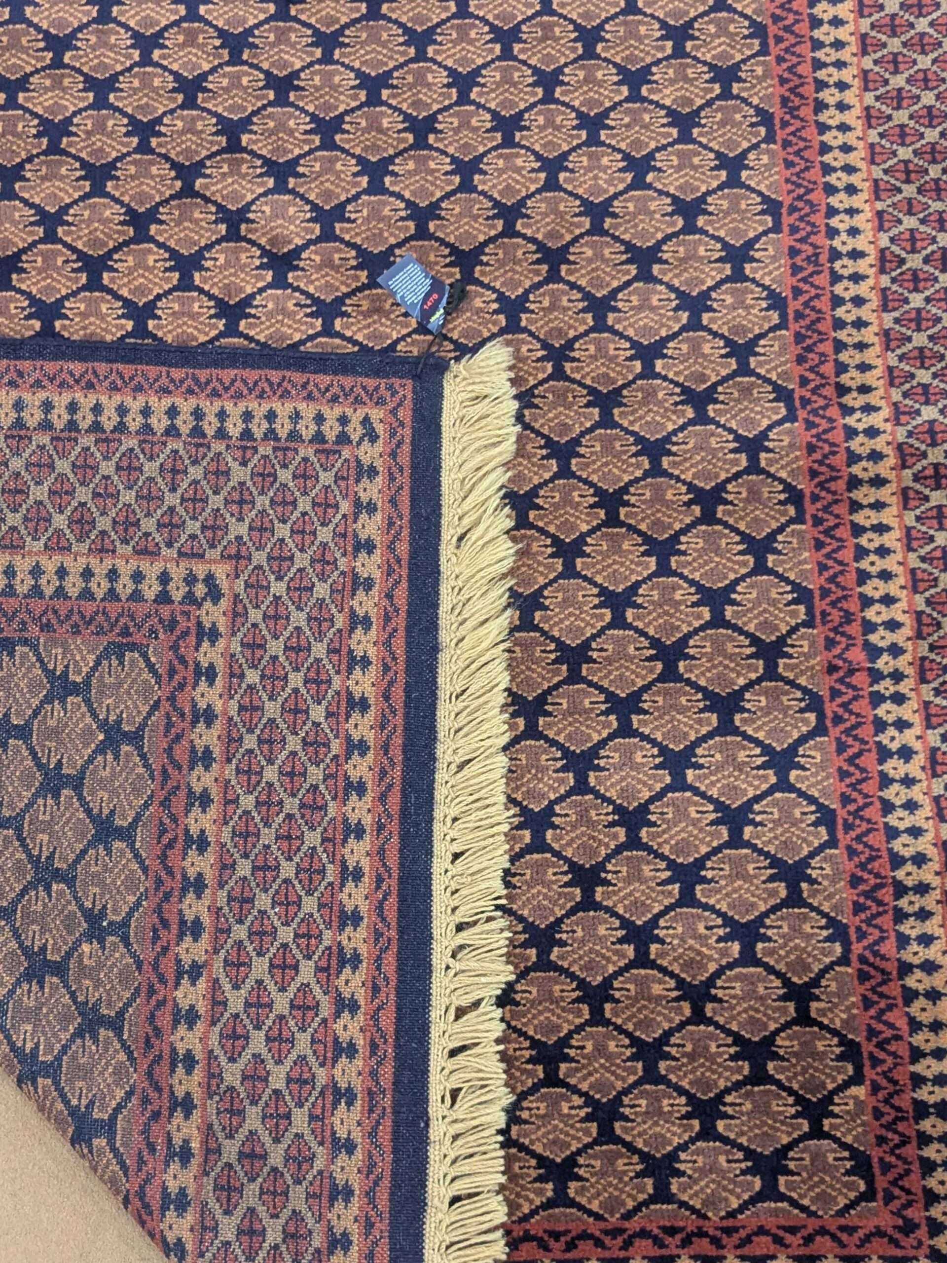 Blue Elephant Foot Print Design Hand Knotted Wool Carpet - 5FT X 7FT | 150CM X 210CM - Image 4