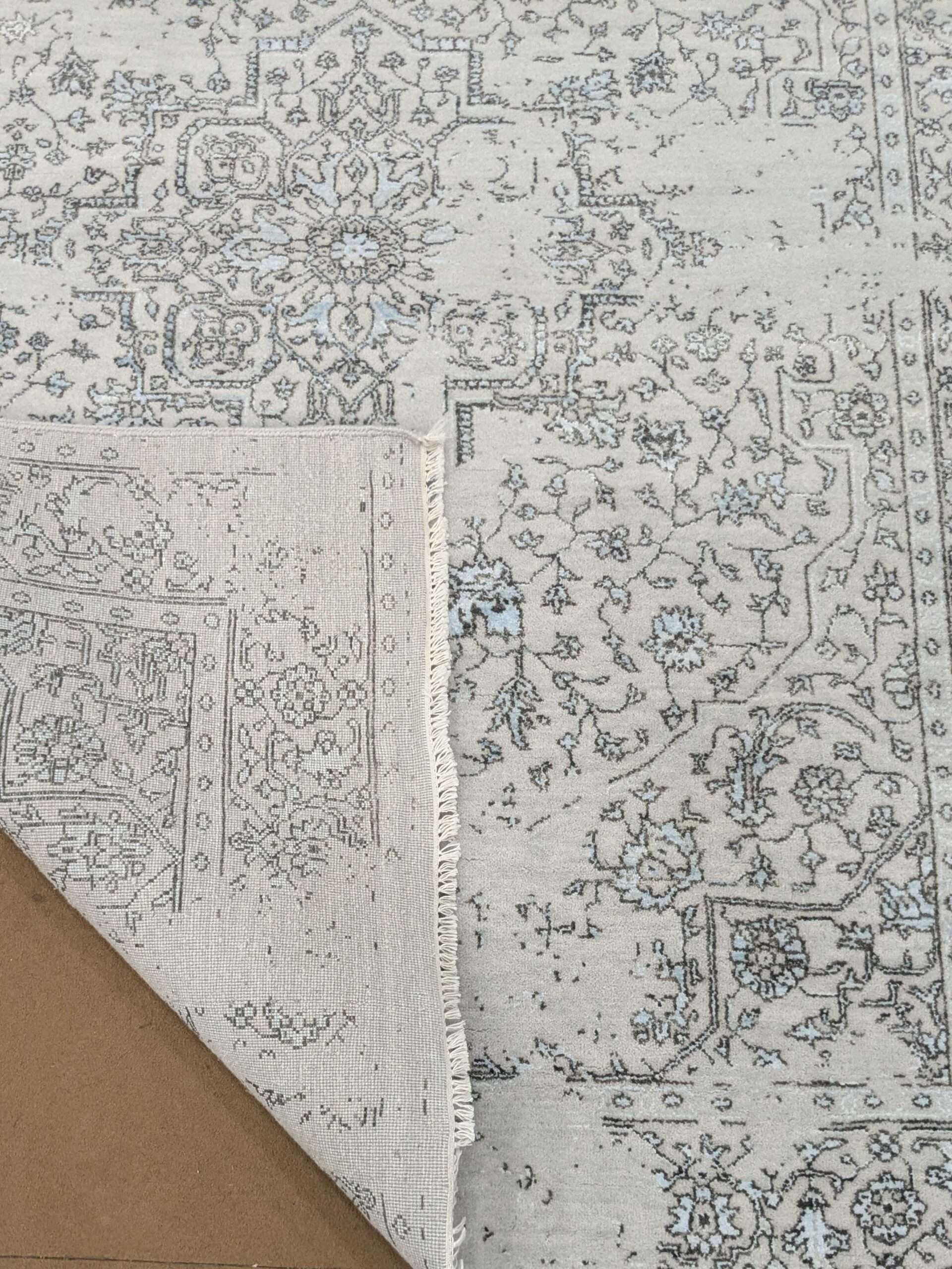 Beige Modern Design Hand Knotted Wool Carpet - 5FT X 7FT | 150CM X 210CM - Image 4