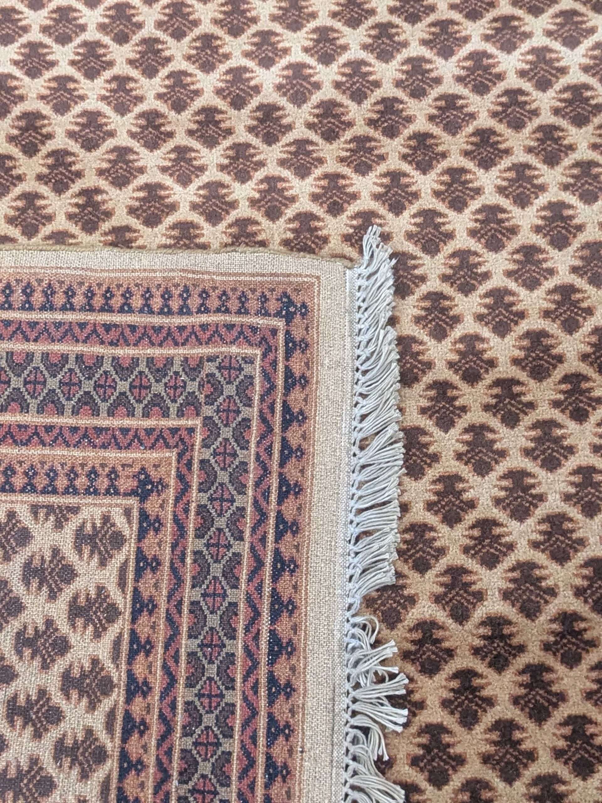 Beige Baby Elephant Foot Print Hand Knotted Wool Carpet - 5FT X 7FT | 150CM X 210CM - Image 3