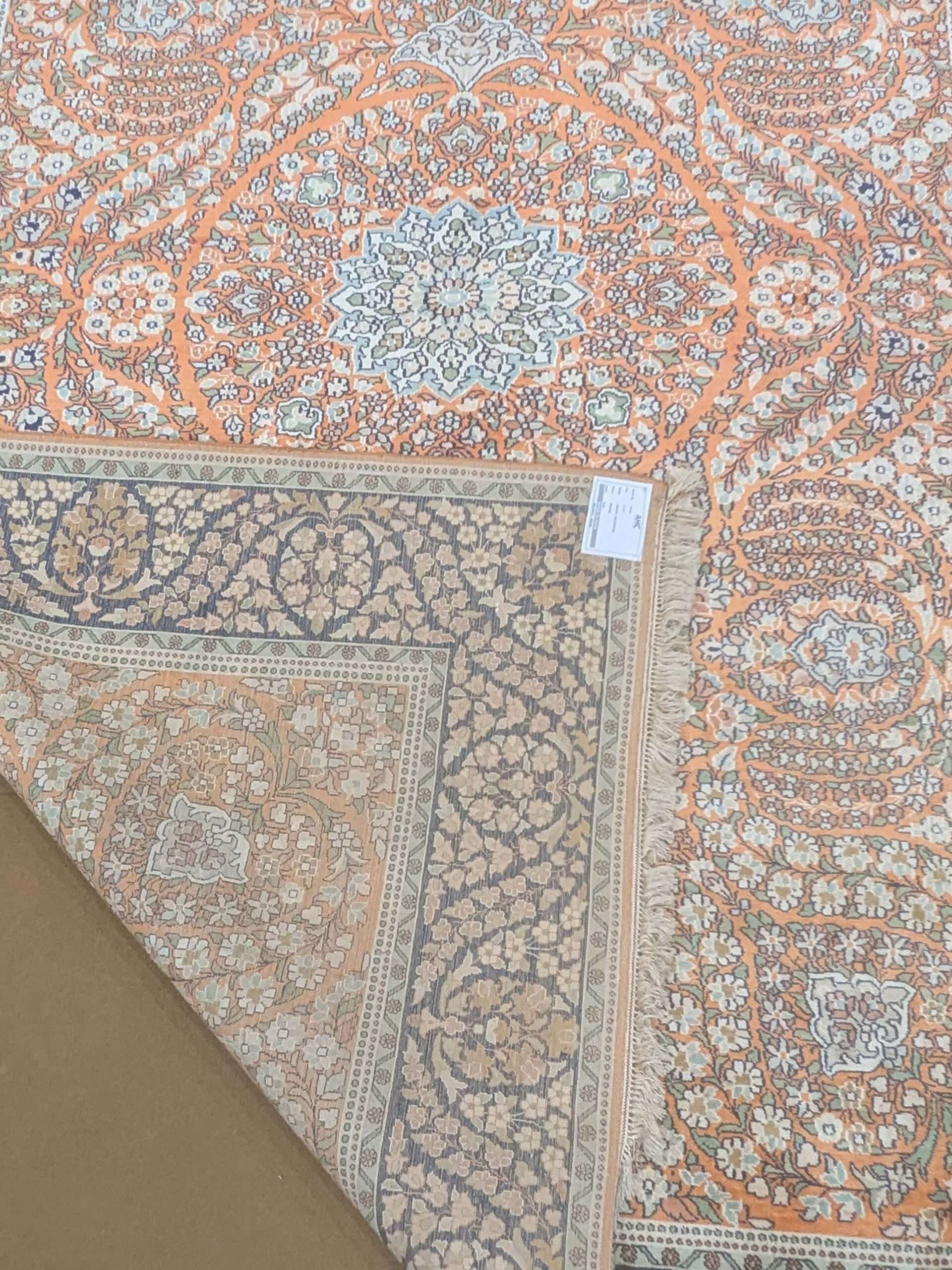 Unique Traditional Design Silk On Cotton Knotted Carpet - 6FT X 9FT | 180CM X 270CM - Image 3