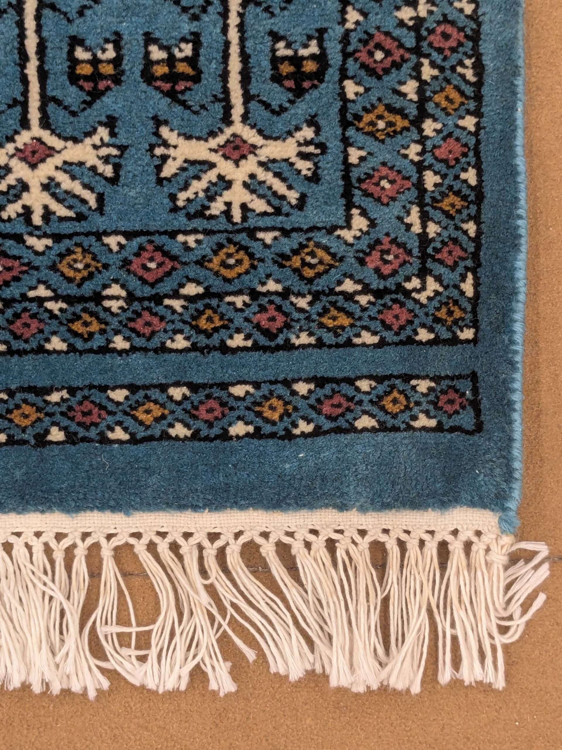 Blue Family Design Hand Knotted Wool Carpet - 5FT X 7FT | 150CM X 210CM - Image 4