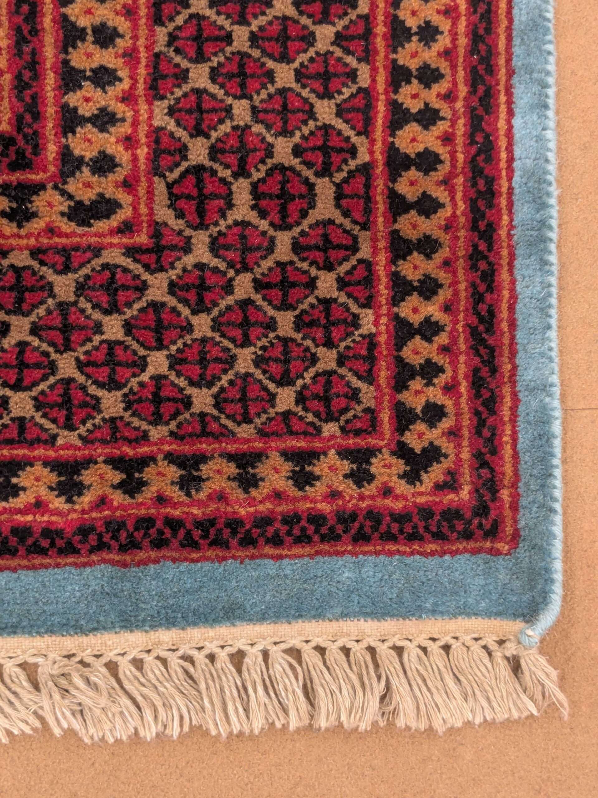 Baby Elephant Foot Print Design Hand Knotted Wool Carpet - 5FT X 7FT | 150CM X 210CM - Image 4