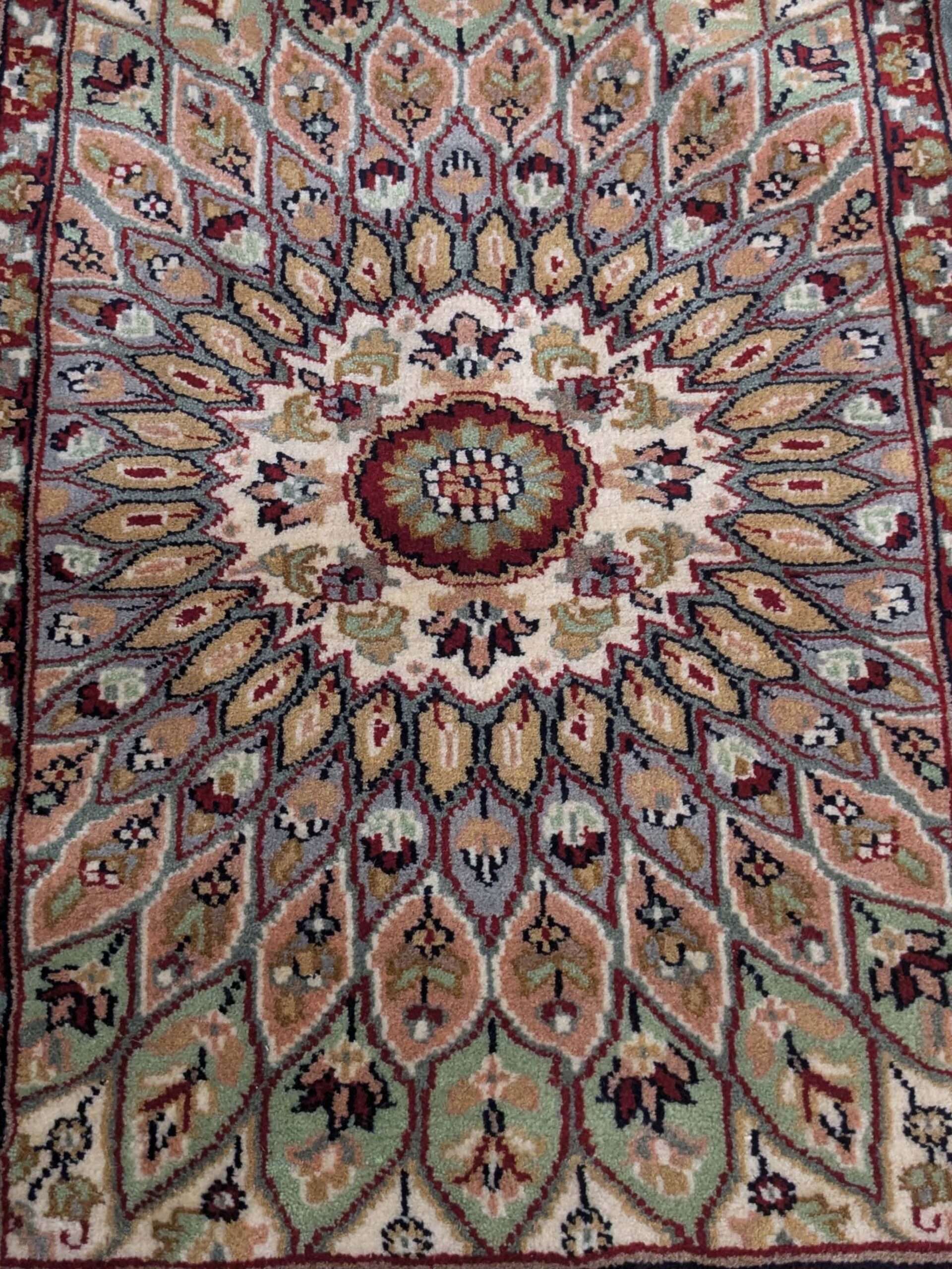 Green Mandela Hand Knotted Wool Carpet - 2FT X 3FT | 60CM X 90CM - Image 4