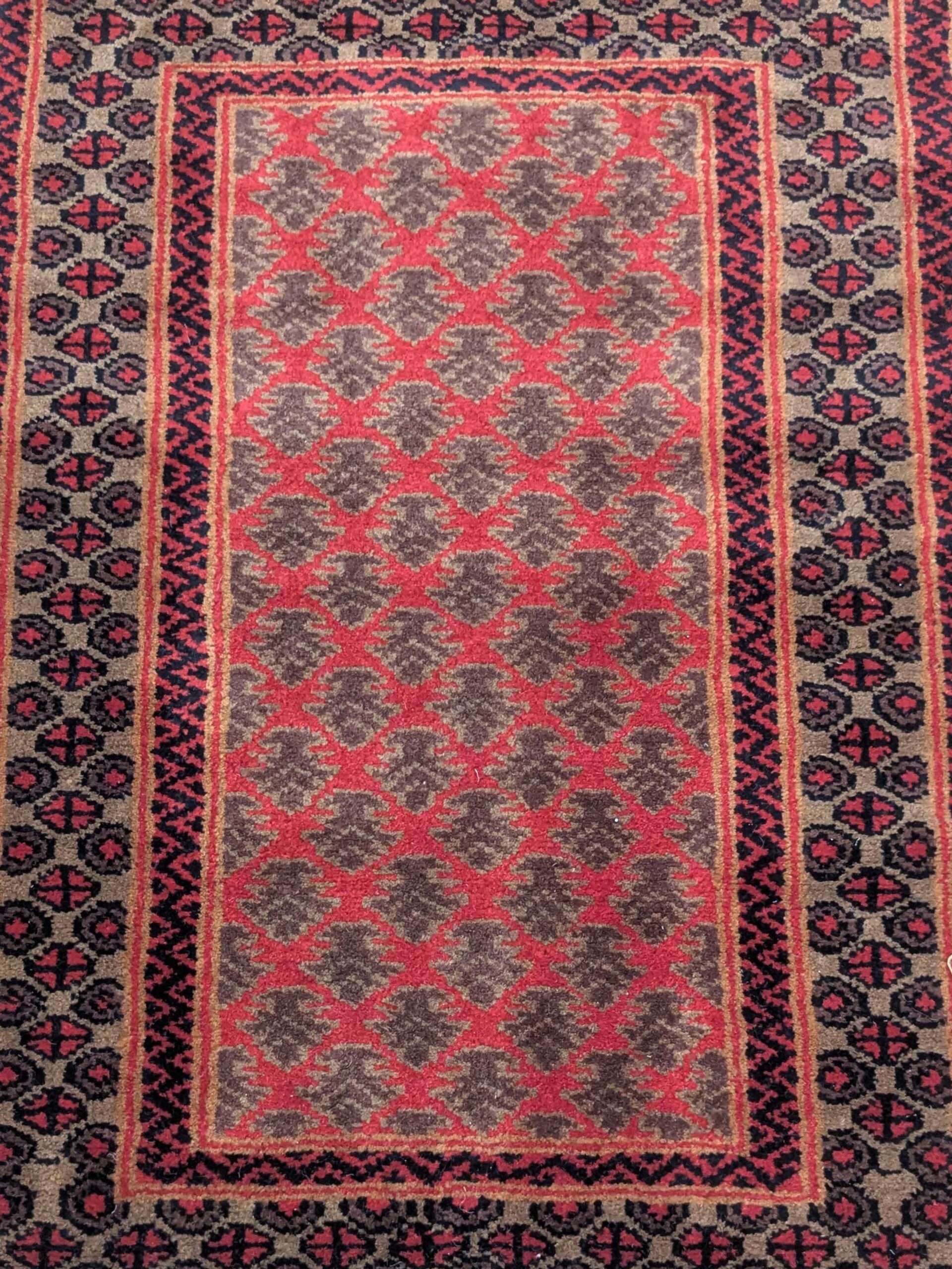 Red Baby Elepahnt Foot Print Hand Knotted Wool Carpet - 2FT X 3FT | 60CM X 90CM - Image 4