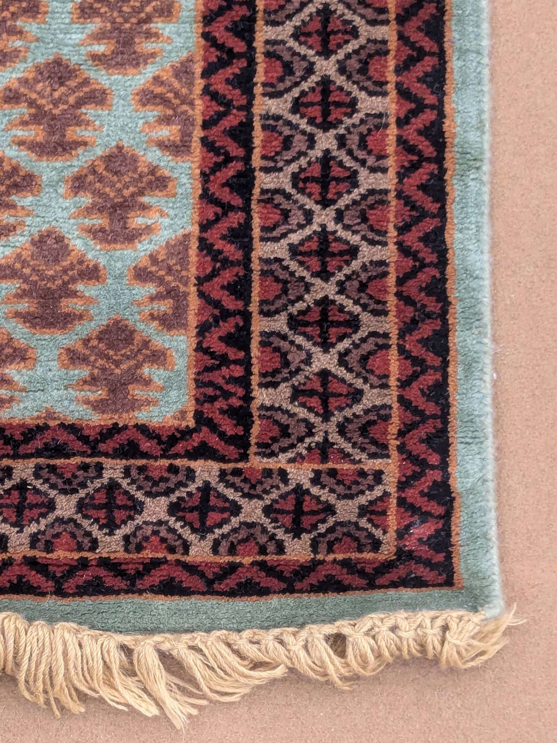 Green Baby Elephant Foot Print Hand Knotted Runner Wool Carpet - 2.5FT X 8FT | 75CM X 240CM - Image 4