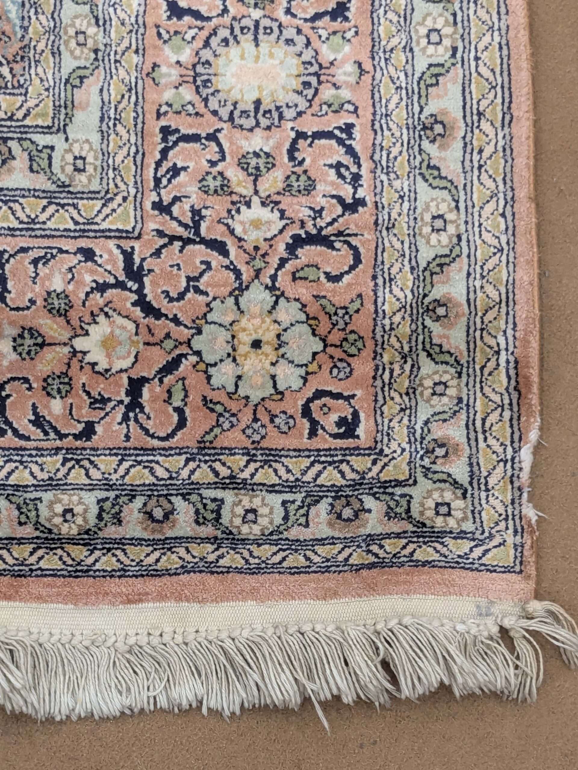 Unique Design Silk On Cotton Knotted Carpet - 6FT X 9FT | 180CM X 270CM - Image 4