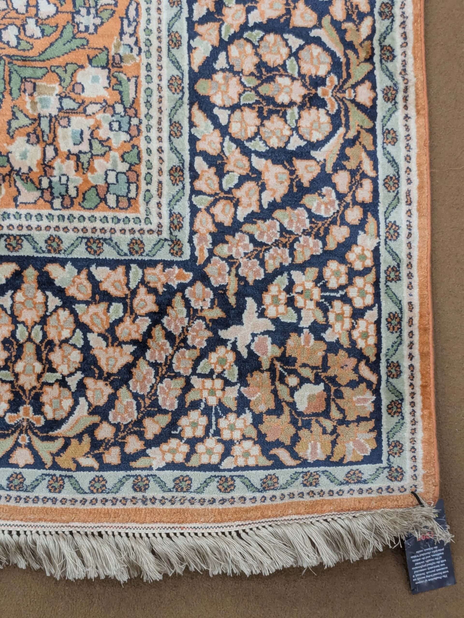 Unique Traditional Design Silk On Cotton Knotted Carpet - 6FT X 9FT | 180CM X 270CM - Image 4