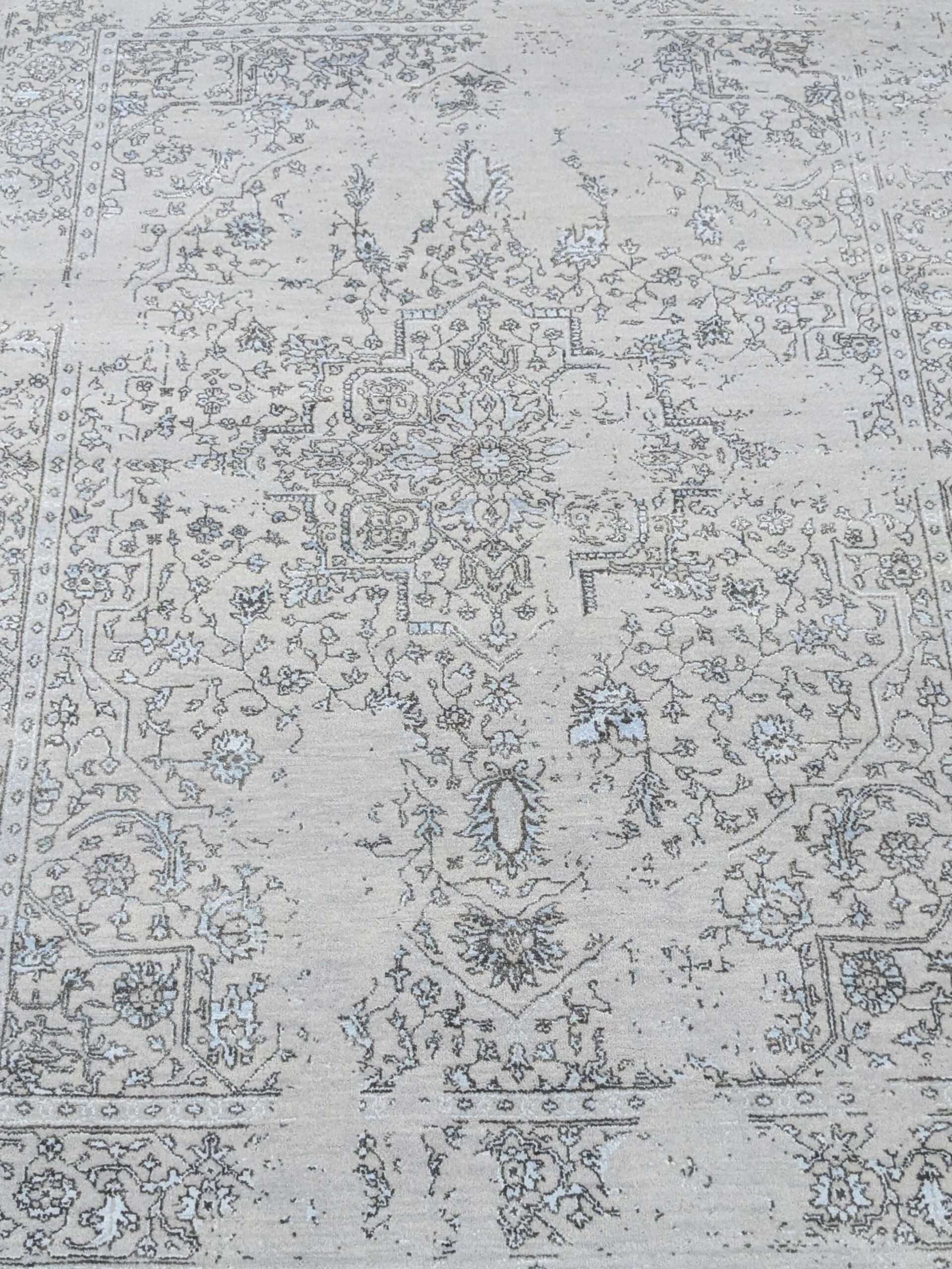 Beige Modern Design Hand Knotted Wool Carpet - 5FT X 7FT | 150CM X 210CM - Image 6