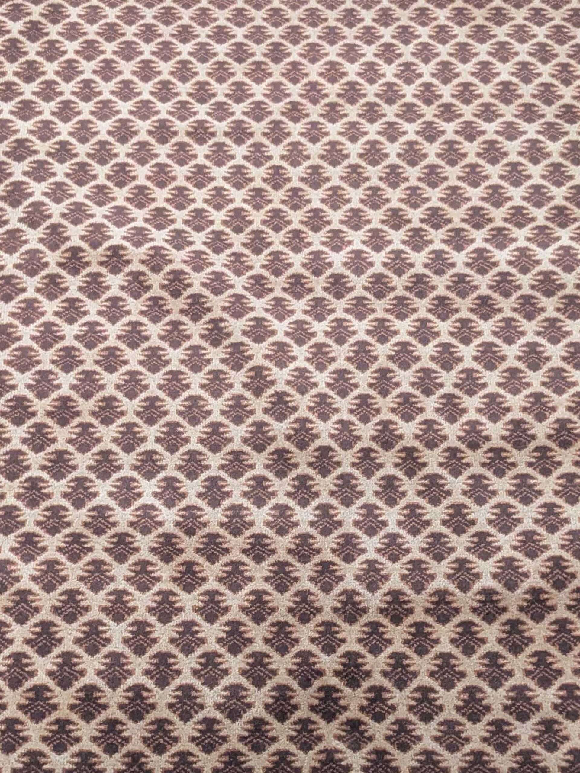 Beige Baby Elephant Foot Print Hand Knotted Wool Carpet - 5FT X 7FT | 150CM X 210CM - Image 5