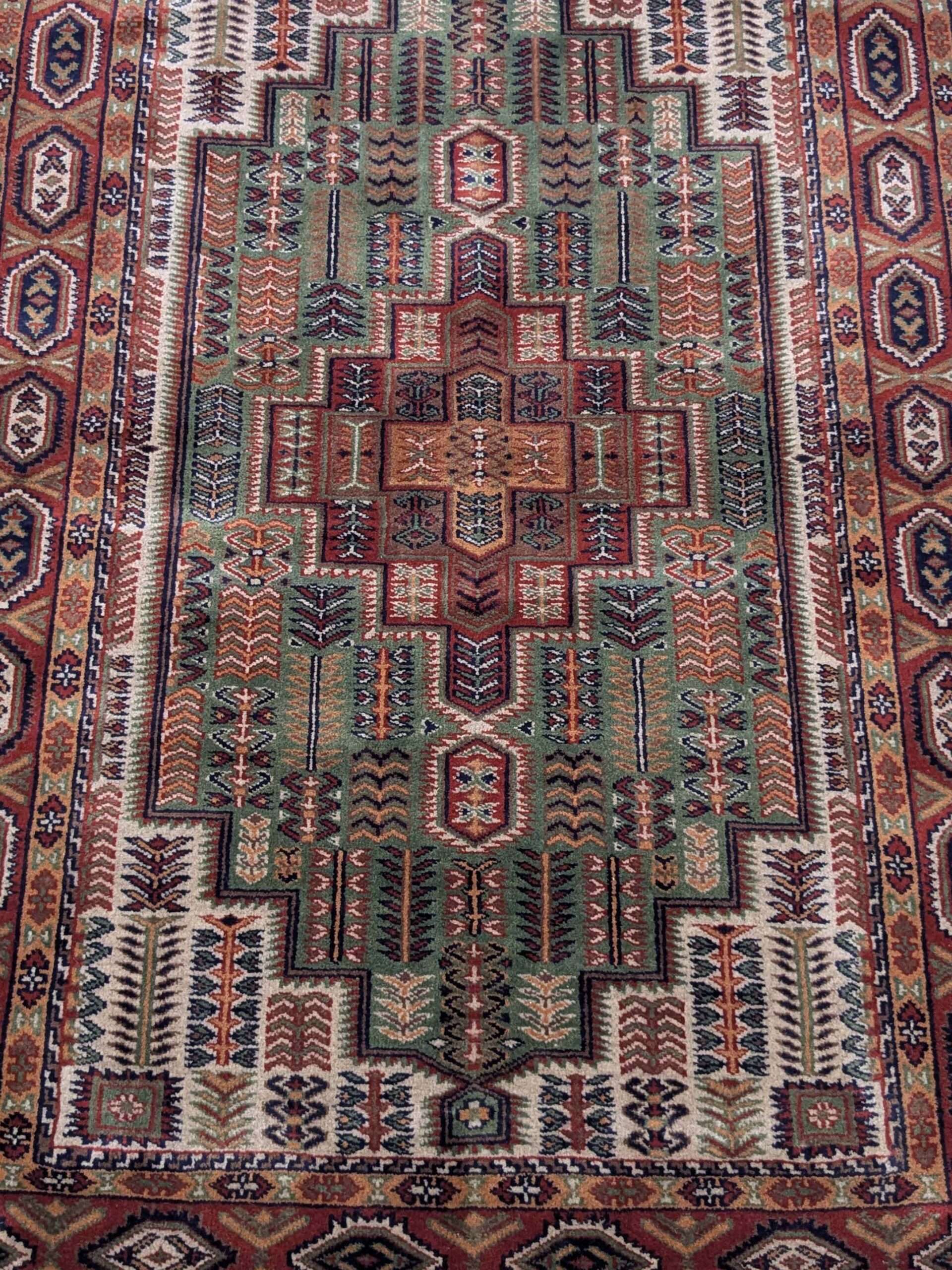 Green Tribal Hand Knotted Wool Carpet - 4FT X 6FT | 120CM X 180CM - Image 5